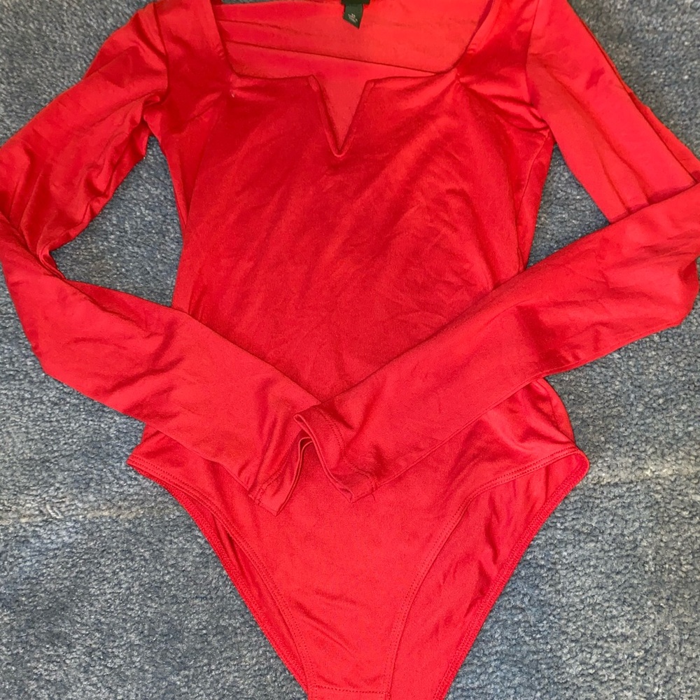 Wired body suit